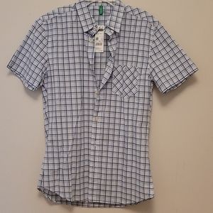 Benetton men's short-sleeved button down shirt